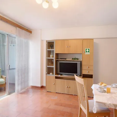 Apartarment Azur * Αλμπουφέιρα