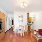 Apartarment Azur * 阿尔布费拉