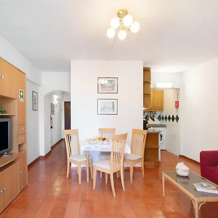 Apartarment Azur * אלבופיירה